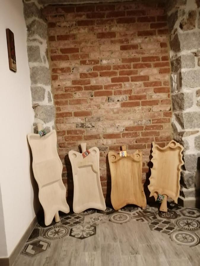 Bed and Breakfast viche viche Orgosolo Exterior foto